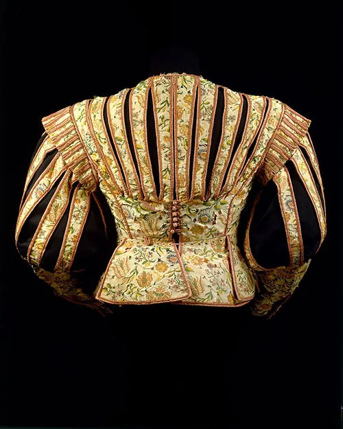 Doublet – quilted lining used by warriors that turned into fancy jacket
