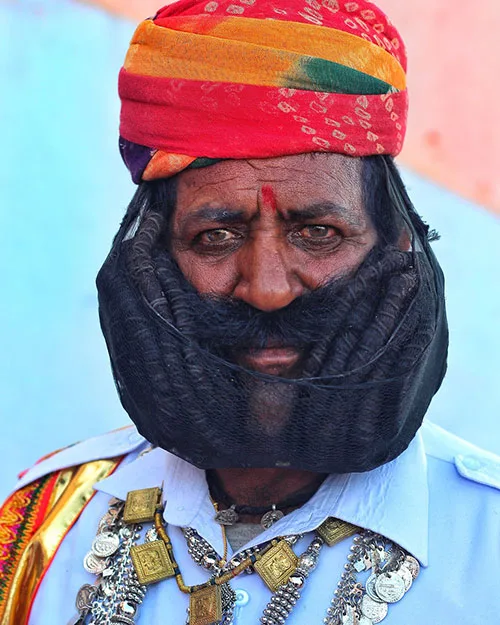 Traditional outfits of Indian men