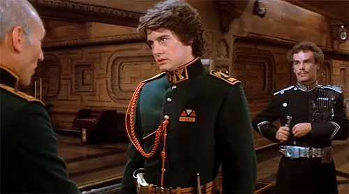Comparison of House Atreides military uniforms from Dune 2021 and Dune 1984