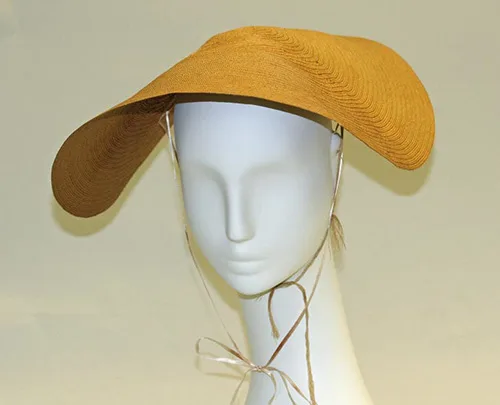 Chip bonnets – common fashionable accessory of the early 19th century