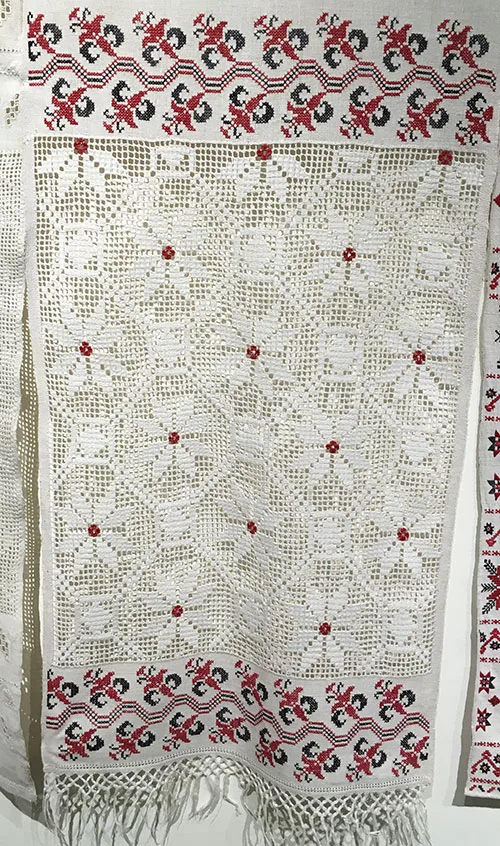 Ukrainian floral embroidery