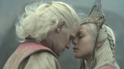 Game of Thrones or House of the Dragon. Which show costumes are better