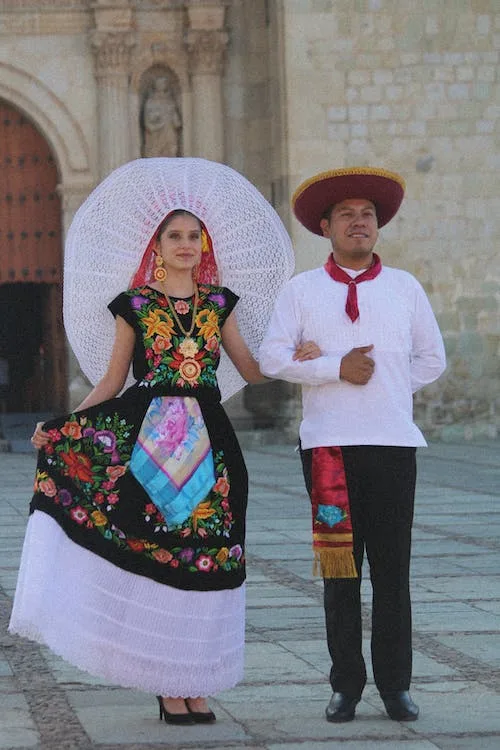 Top 5 extravagant female folk headdresses