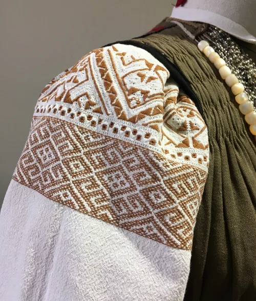 Ukrainian needlework – close-ups of vintage embroidered shirts