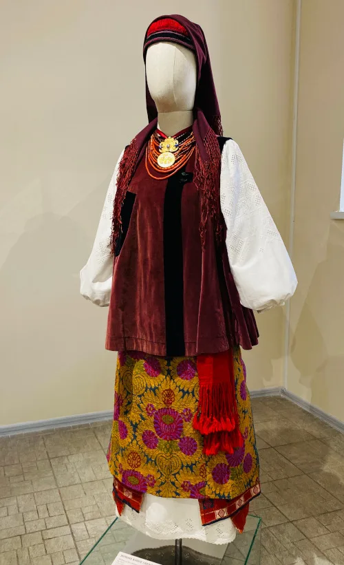 Outstanding collection of Ukrainian traditional costumes