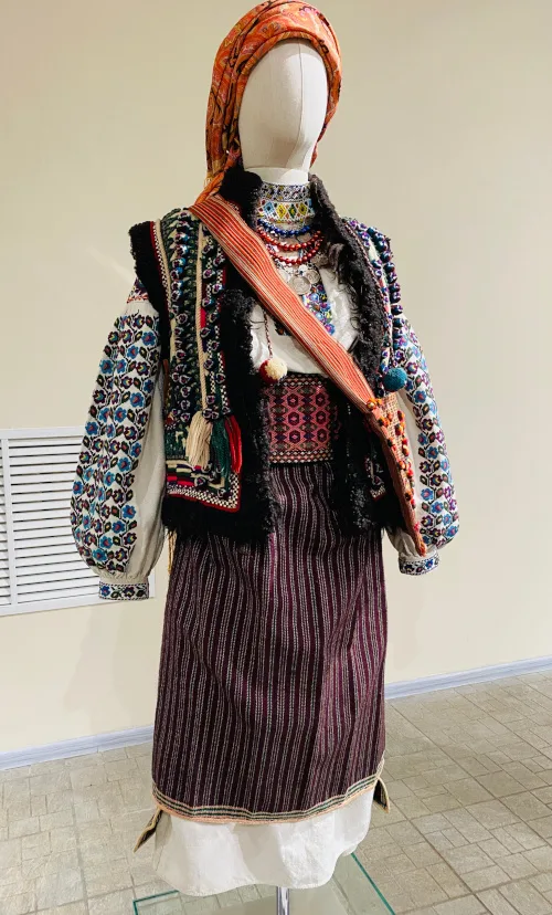Outstanding collection of Ukrainian traditional costumes