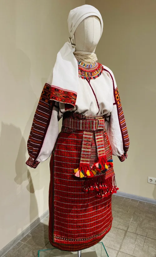 Outstanding collection of Ukrainian traditional costumes