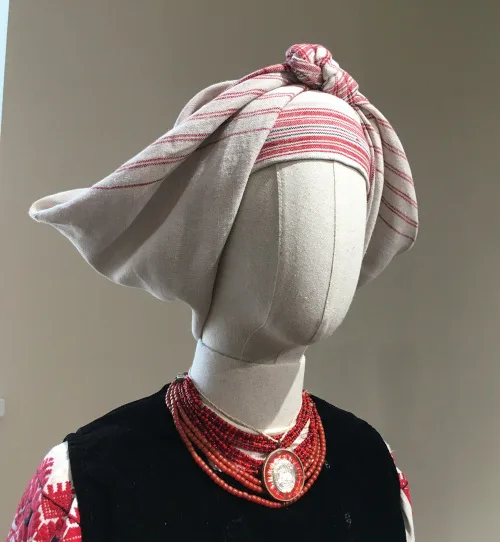 Ukrainian 100-year-old male and female headdresses