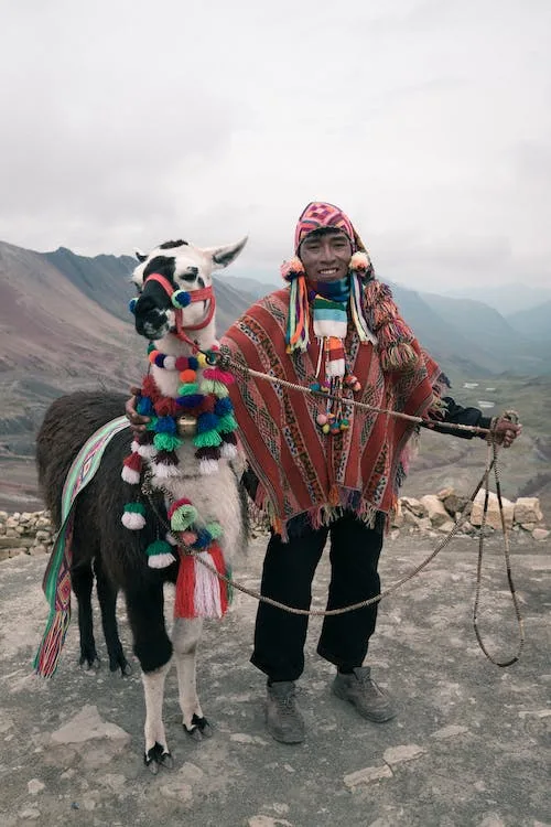 Funniest photos of Peruvian traditional clothing